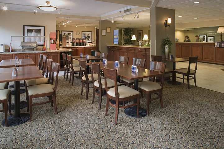 Hampton Inn Atlanta-Northlake Tucker Restaurant foto